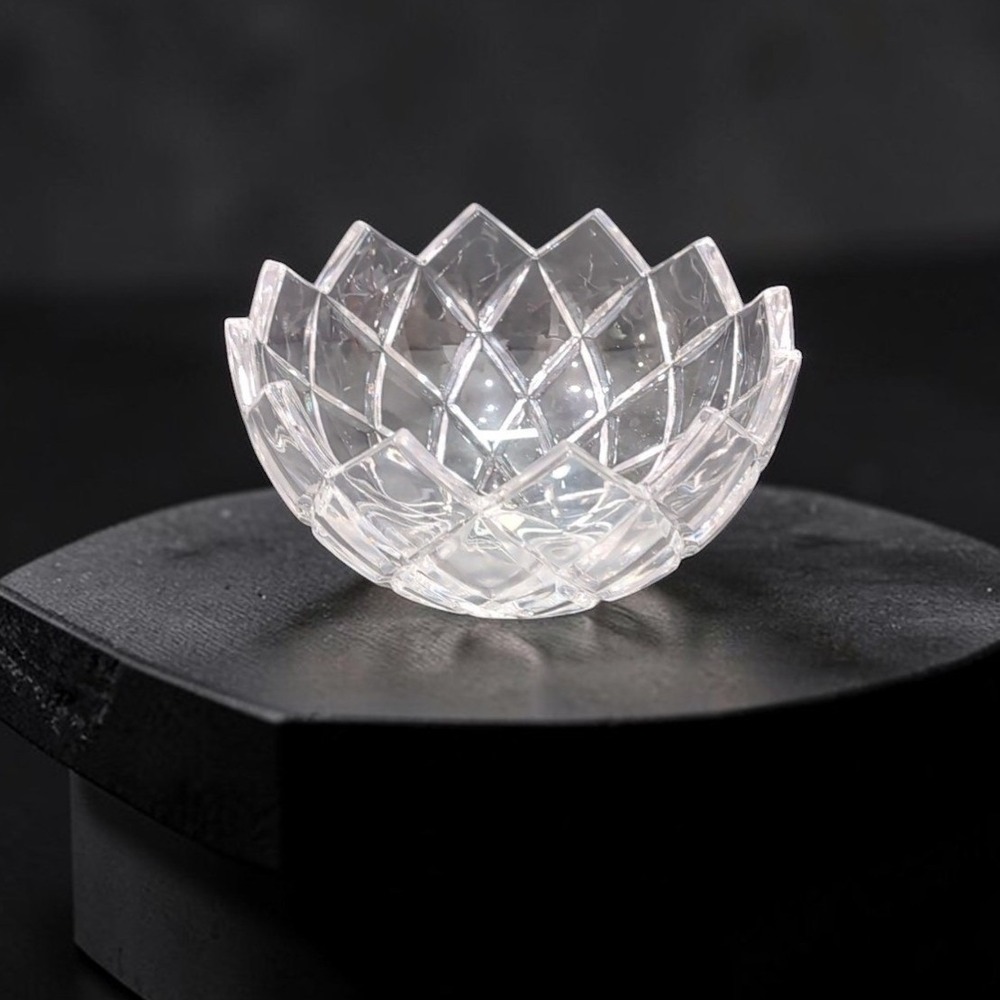 Mikasa Crescendo Lead Crystal Serving Bowl, 8" Diamond Pattern Round Centerpiece